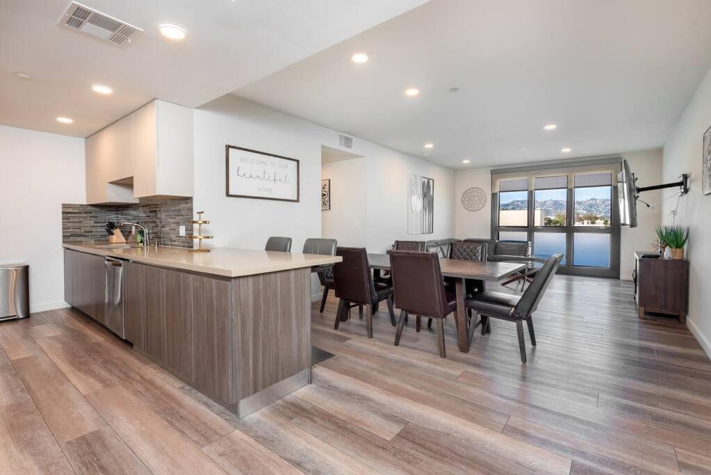 Luxurious Penthouse In Beverly Hills - Sleeps 10 Лос Анджелис Екстериор снимка